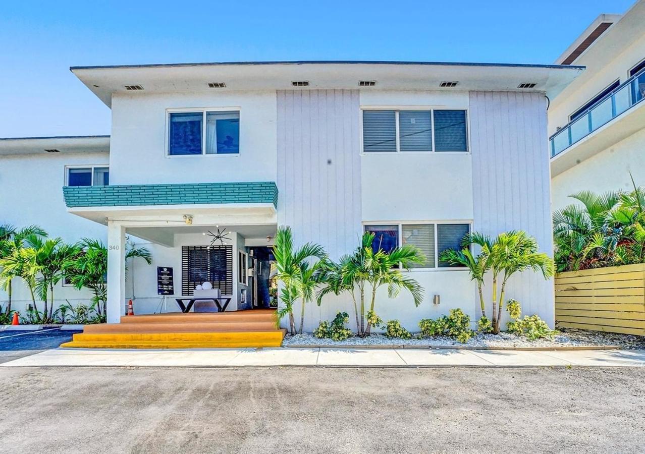 Walk To Dania Beach Christmas Getaway Pool المظهر الخارجي الصورة